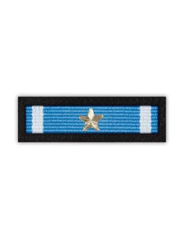 Baretka Krzyż za Wybitne Zasługi dla Stowarzyszenia Misji Pokojowych ONZ-przypinane na pinsie