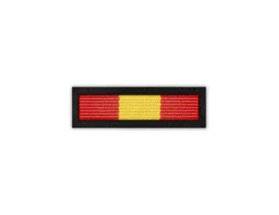 Baretka Medal Dar Serca-Klub HDK PCK w Sieradzu (przypinane na pinsie)