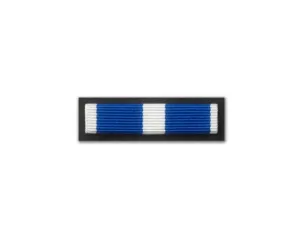 Baretka Medal NATO za Misję w Kosowie (przypinane na pinsie)