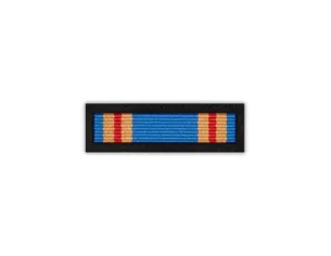 Baretka Order Krzyża Niepodległości – Krzyż z Mieczami (przypinane na pinsie)